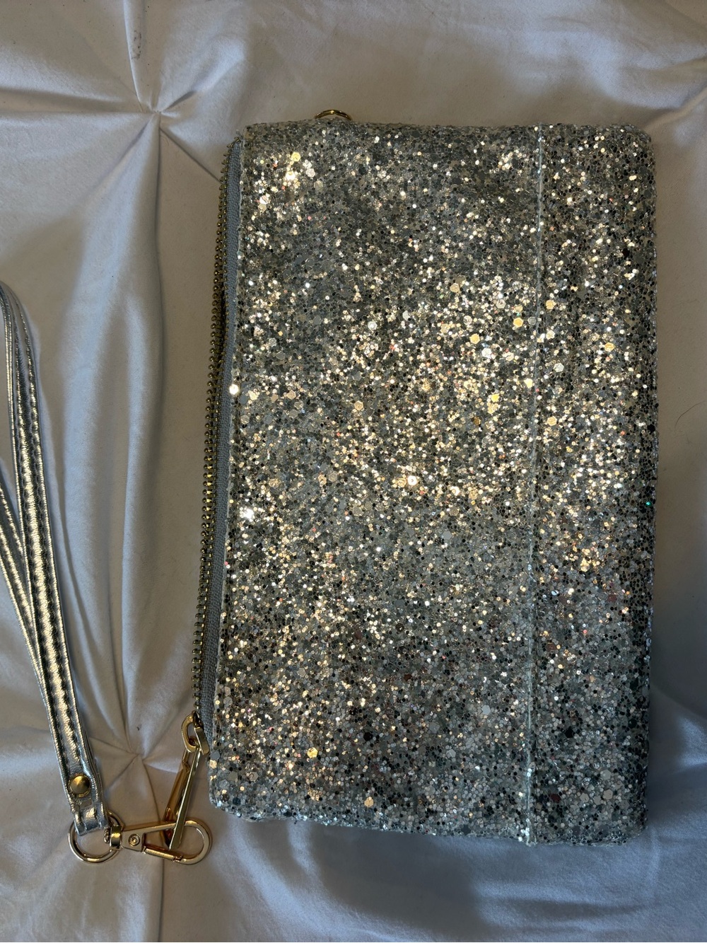 Sparkling Silver Glitter Wristlet Clutch